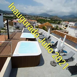 Nerja-centro-jacuzzi- Mirador De La Ermita- Adults Recommended Pensionat